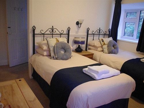 מנאי ברידג' Gazelle Hotel מראה חיצוני תמונה